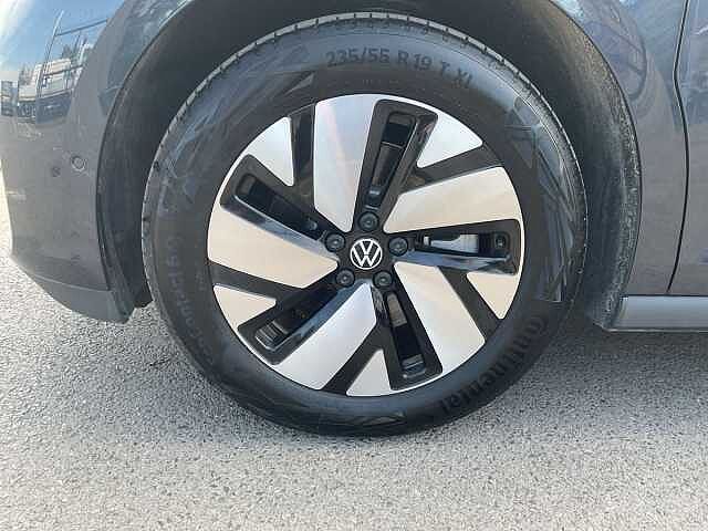 Volkswagen Id. Buzz Cargo Pro 77kwh Commerce Plus Panel Van 5dr Electric Auto (204 Ps)