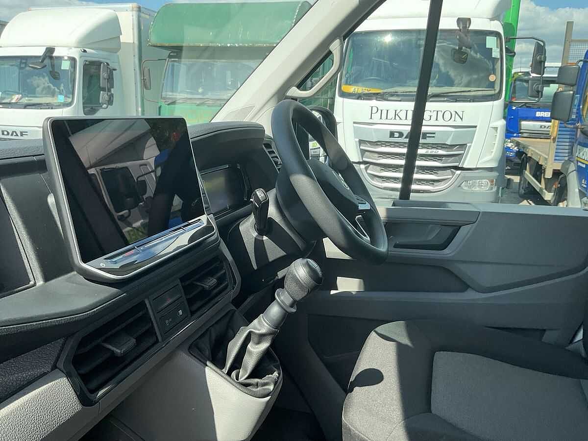 Volkswagen Crafter Panel Van 2.0 Tdi Cr35 Commerce Plus Panel Van 5dr Diesel Manual Fwd Lwb High Roof Euro 6