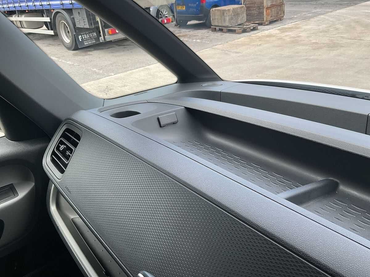 Volkswagen ID. Buzz Cargo